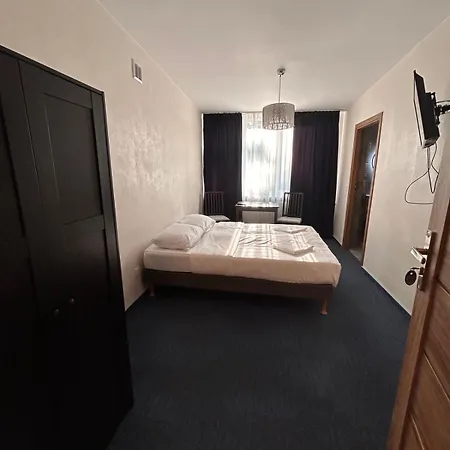 住宿加早餐酒店 Lesna Polana *