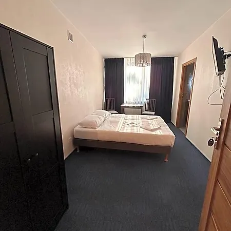 Bed and Breakfast Lesna Polana *